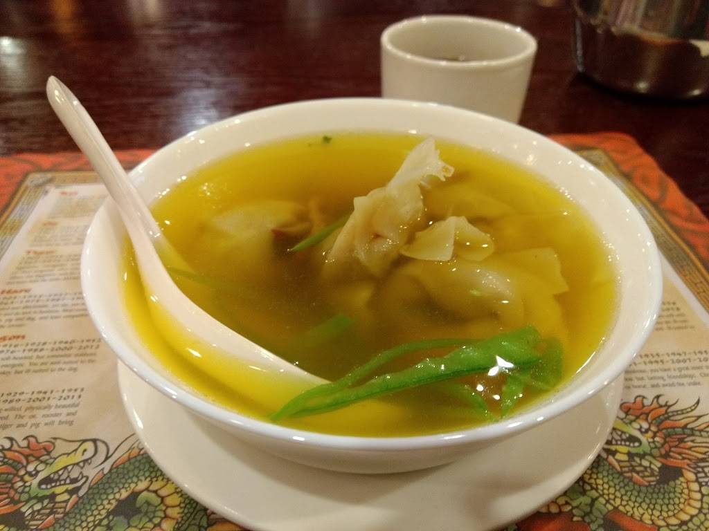 Singapore Chinese Restaurant & Bar | restaurant | 111 Pleasant St, Attleboro, MA 02703, USA | 5082268868 OR +1 508-226-8868