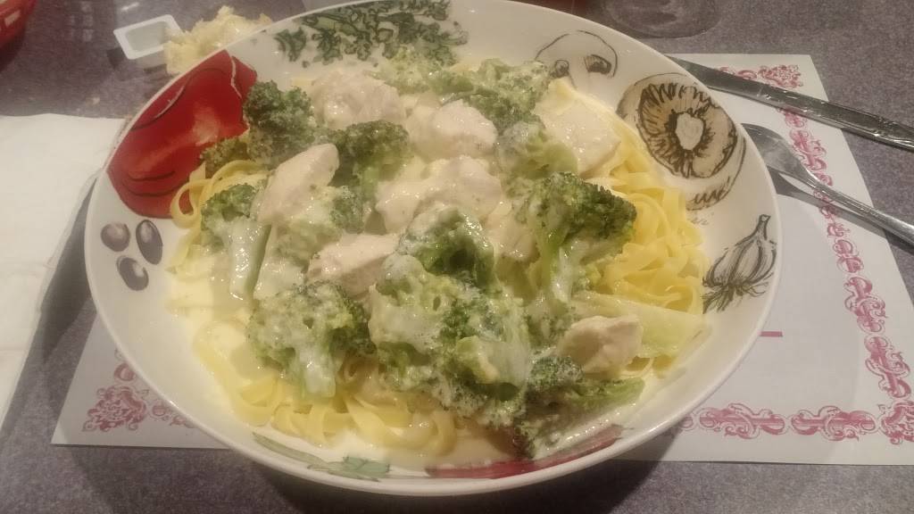 Francescos Restaurant | restaurant | 45 Palmer Rd, Brimfield, MA 01010, USA | 4132454640 OR +1 413-245-4640