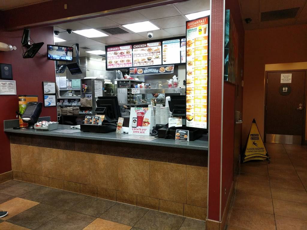 Jack in the Box | restaurant | 1270 V St, Merced, CA 95340, USA | 2097232465 OR +1 209-723-2465