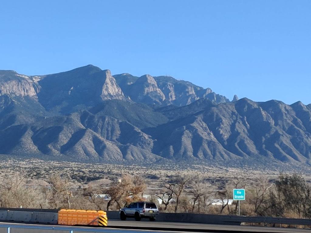 Bosque North | restaurant | 834 US-550, Bernalillo, NM 87004, USA | 5053611876 OR +1 505-361-1876