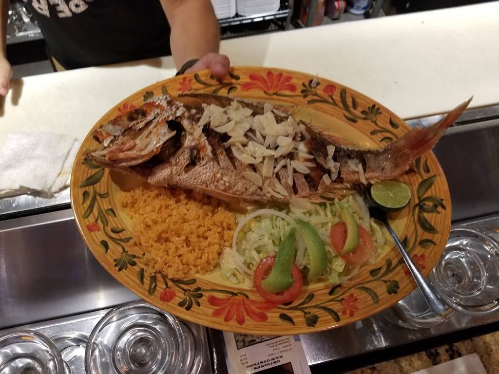 Mariscos El Amigo | restaurant | 2184 W Lake St, Hanover Park, IL 60133, USA | 6307369694 OR +1 630-736-9694