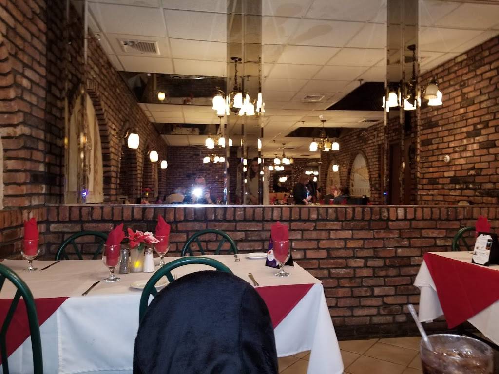 Mamas | restaurant | 1352 Montauk Hwy, Oakdale, NY 11769, USA | 6315670909 OR +1 631-567-0909