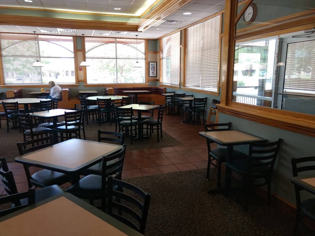 Bojangles Famous Chicken n Biscuits | restaurant | 321 Greenville Blvd SE, Greenville, NC 27858, USA | 2527561784 OR +1 252-756-1784