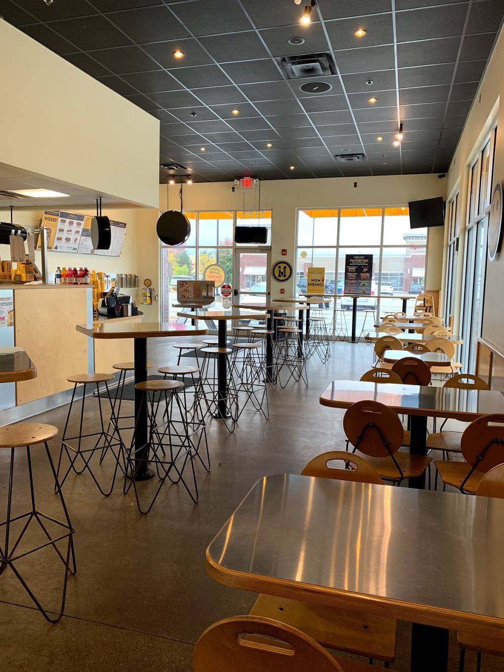 Which Wich Superior Sandwiches | restaurant | 2177 Deming Way, Middleton, WI 53562, USA | 6088369424 OR +1 608-836-9424