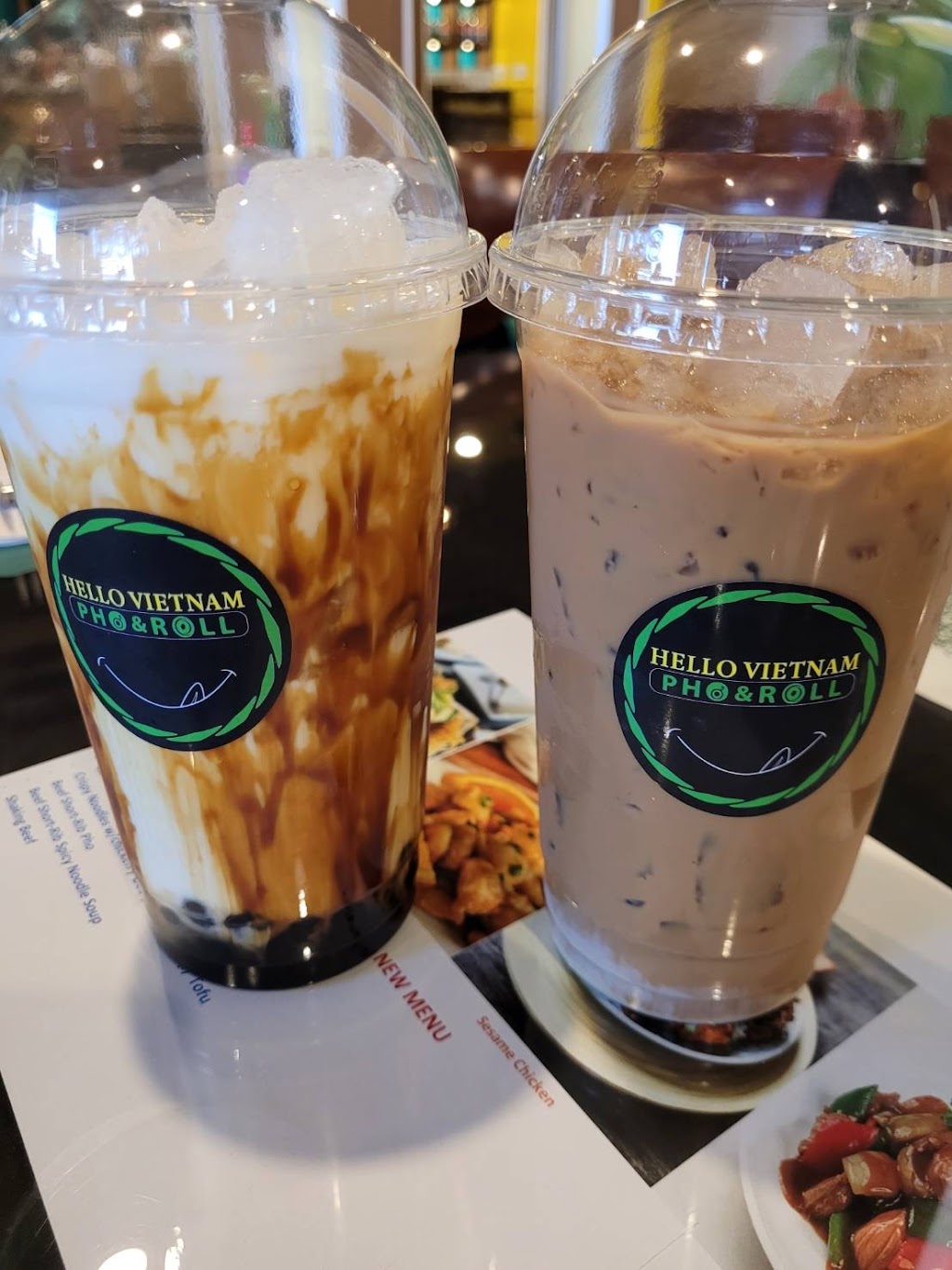 Hello Vietnam Pho&Roll | restaurant | 2922 N Hayden Rd, Scottsdale, AZ 85251, USA | 4805901980 OR +1 480-590-1980
