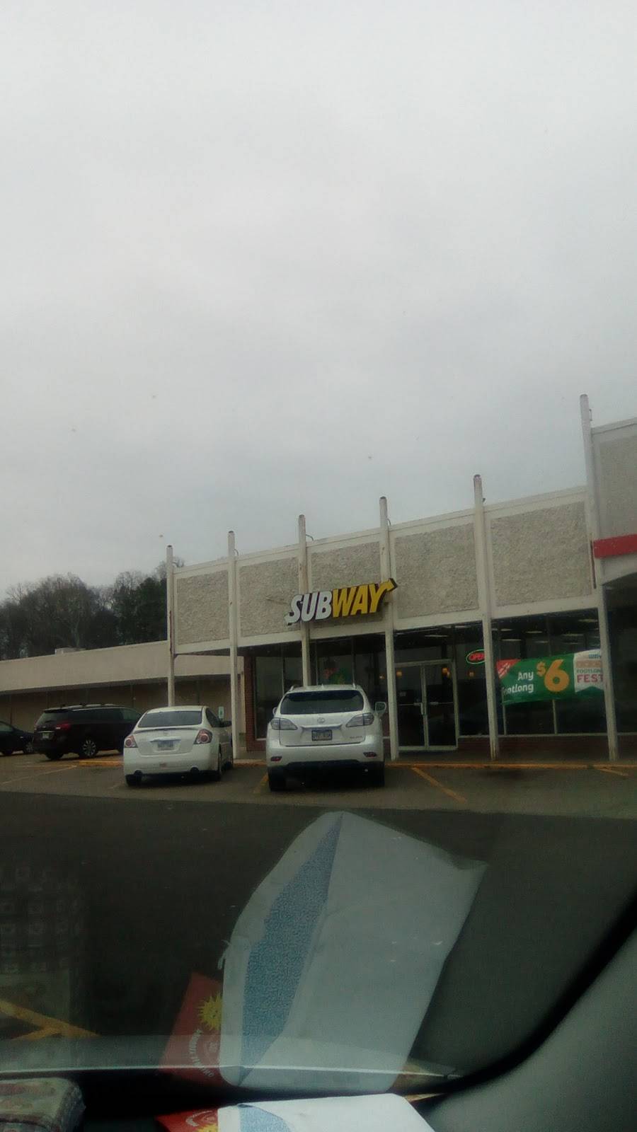 Subway | meal takeaway | 2334 N Washington St, Forrest City, AR 72335, USA | 8706301200 OR +1 870-630-1200