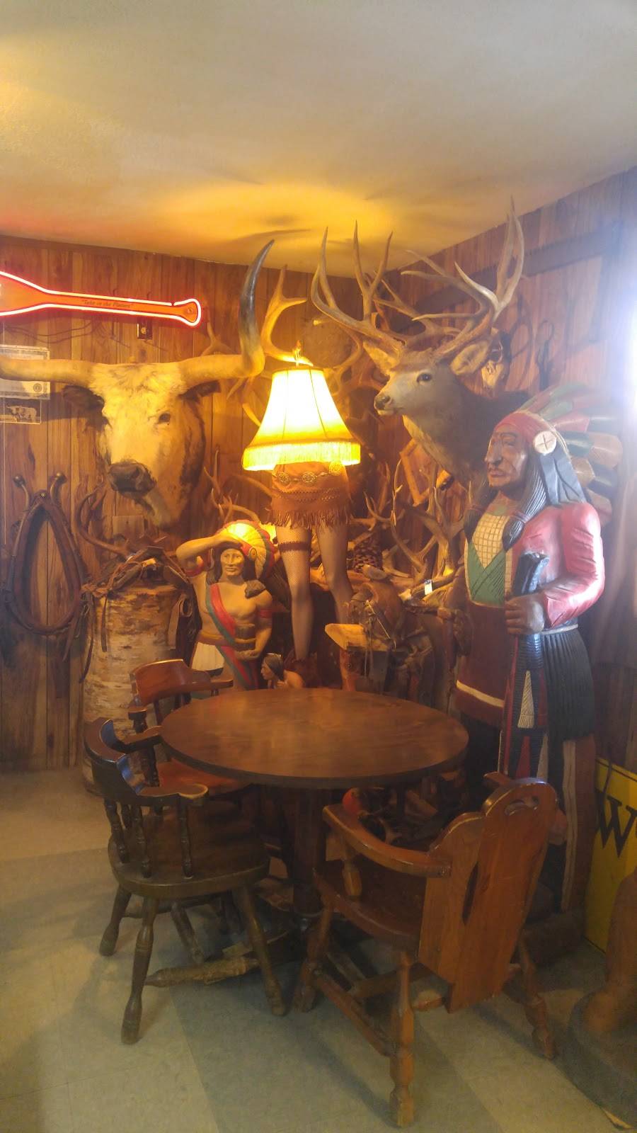 Klucks Callon Saloon | restaurant | 6404 County Rd J, Ringle, WI 54471, USA | 7153594829 OR +1 715-359-4829