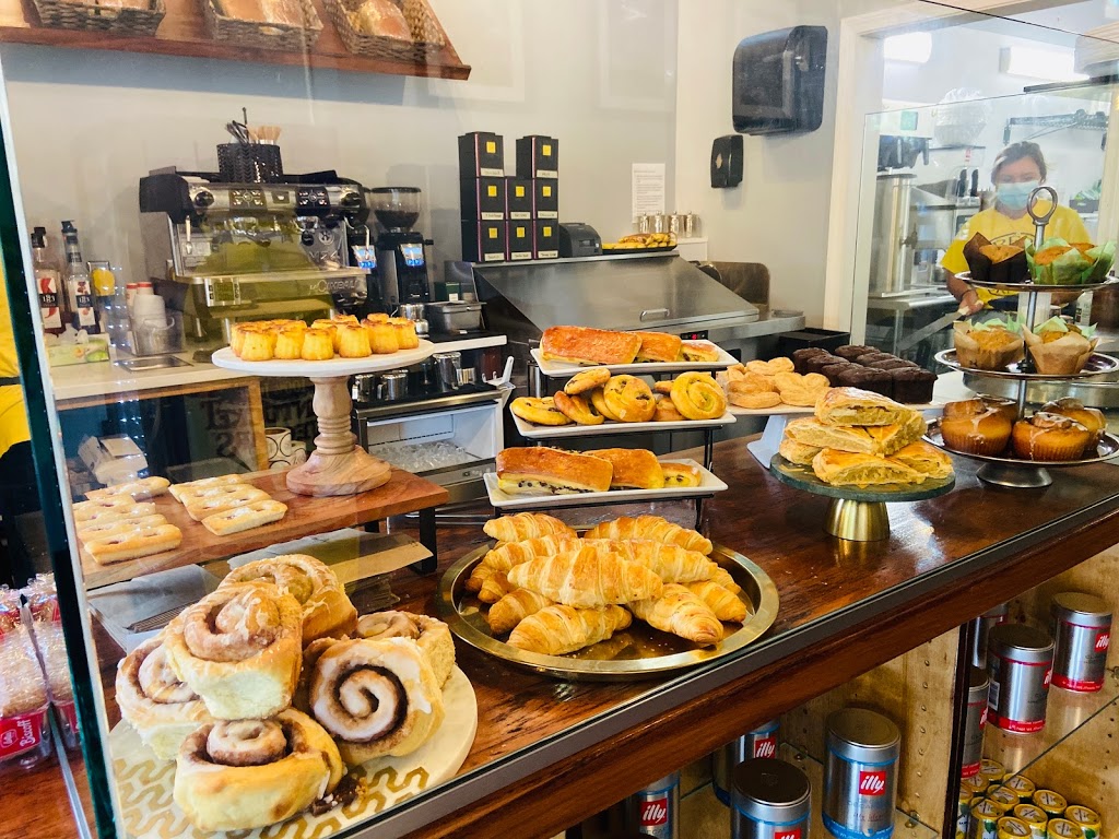 Crepe Corner | restaurant | 1577 Westminster St, Providence, RI 02909, USA | 4015377914 OR +1 401-537-7914