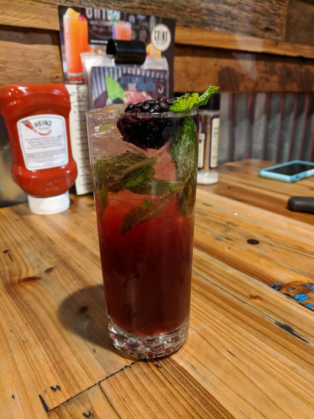 The Grind | restaurant | 112 Lovelace Ave, Martin, TN 38237, USA | 7315876912 OR +1 731-587-6912