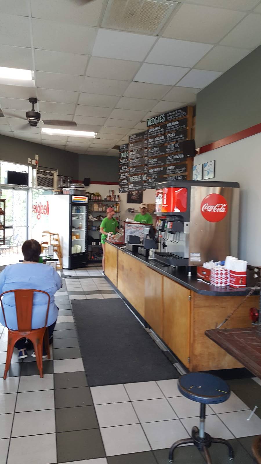 Wedgies Restaurant | restaurant | 1216 Morganton Rd, Southern Pines, NC 28387, USA | 9106932909 OR +1 910-693-2909