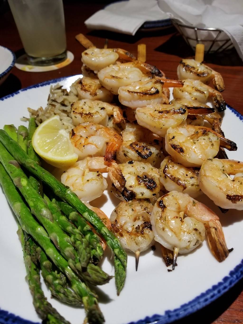 Red Lobster | restaurant | 1400 Howe Ave, Sacramento, CA 95825, USA | 9169216011 OR +1 916-921-6011