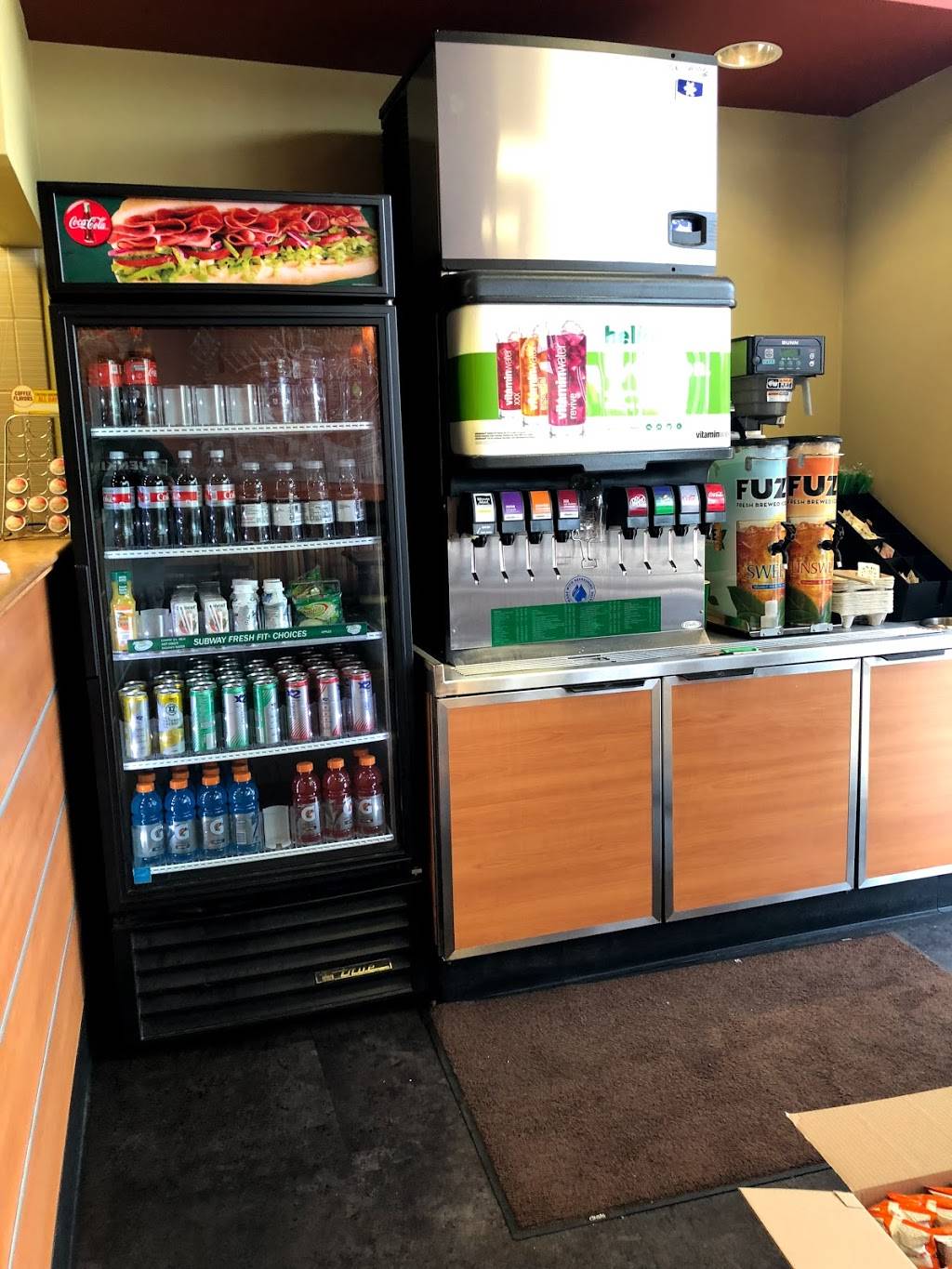 Subway Restaurants | restaurant | 301 W Northside Dr, Fort Worth, TX 76164, USA | 8173780950 OR +1 817-378-0950