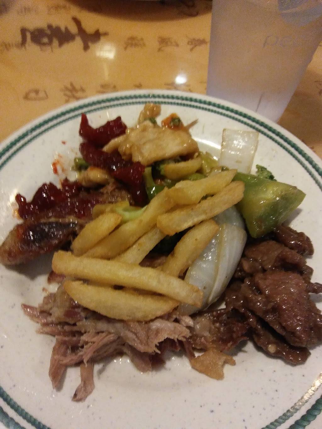 Royal Buffet | restaurant | 1908, 1228 Main St, Willimantic, CT 06226, USA | 8604232858 OR +1 860-423-2858