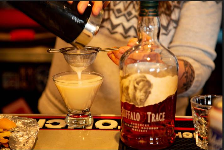 The Game Lounge | restaurant | 1490 Eudora St, Denver, CO 80220, USA | 7205462584 OR +1 720-546-2584