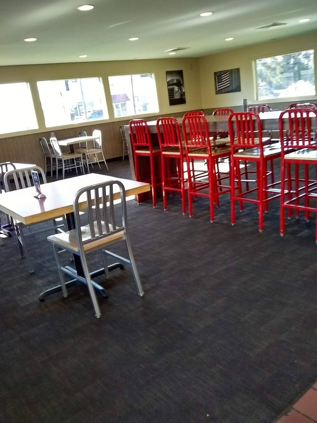 Pizza Hut | meal takeaway | 316 N Longstreet St, Kingstree, SC 29556, USA | 8433545656 OR +1 843-354-5656