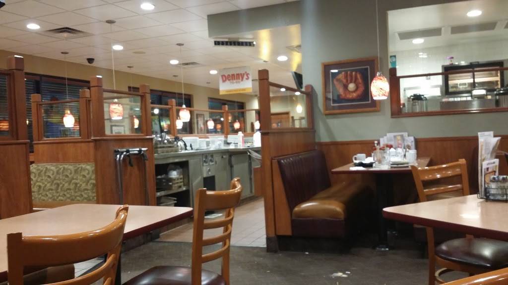 Dennys | restaurant | 37050 47th St E, Palmdale, CA 93552, USA | 6612853884 OR +1 661-285-3884
