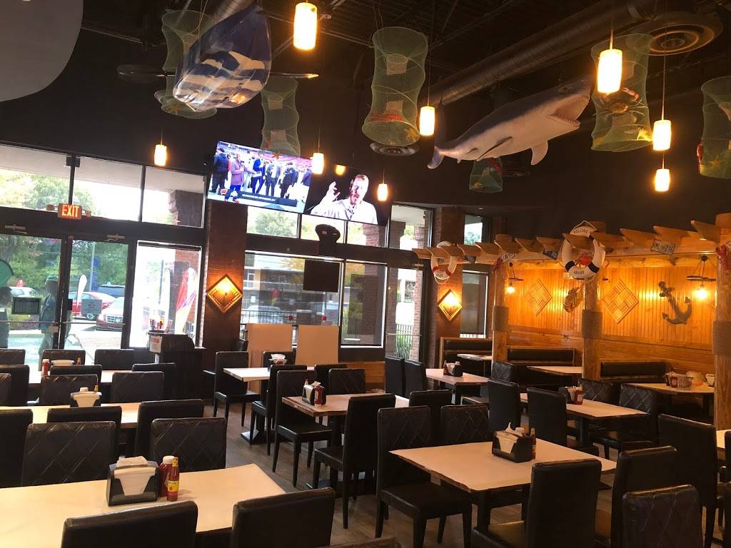 Red Hook Cajun Seafood & Bar | restaurant | 3295 Poplar Ave Suite 101, Memphis, TN 38111, USA | 9015297356 OR +1 901-529-7356