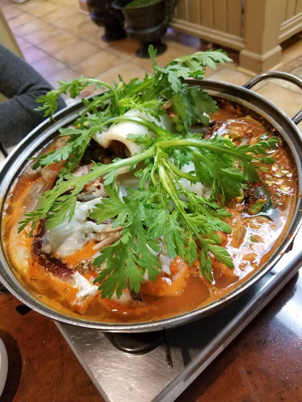 Chil Po Korean Restaurant | restaurant | 17303 Pioneer Blvd, Artesia, CA 90701, USA | 5628090057 OR +1 562-809-0057