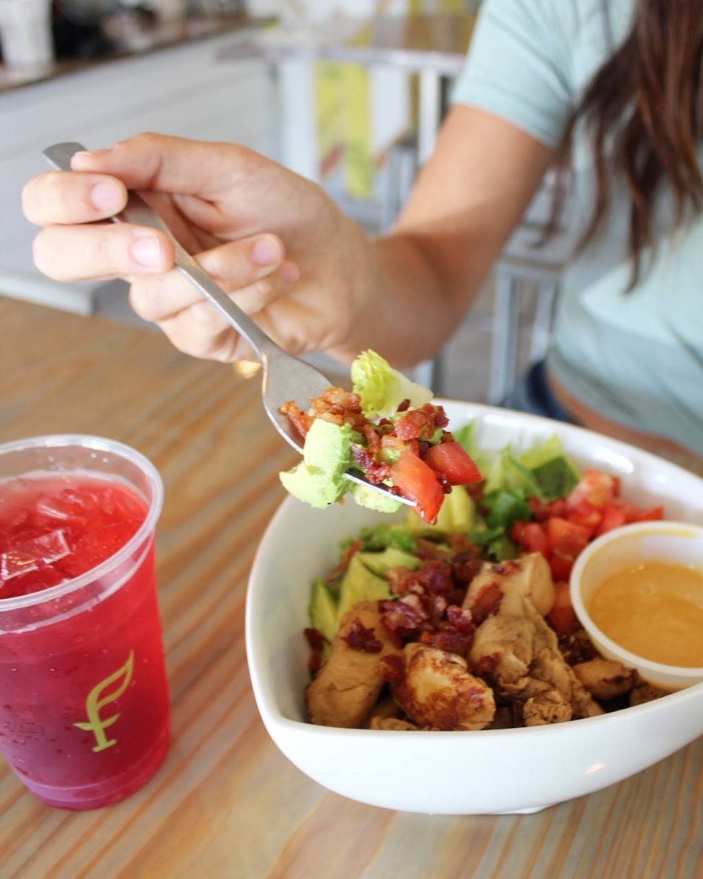 SoFresh Shadyside | restaurant | 177 S Highland Ave suite a-101, Pittsburgh, PA 15206, USA | 4124042980 OR +1 412-404-2980