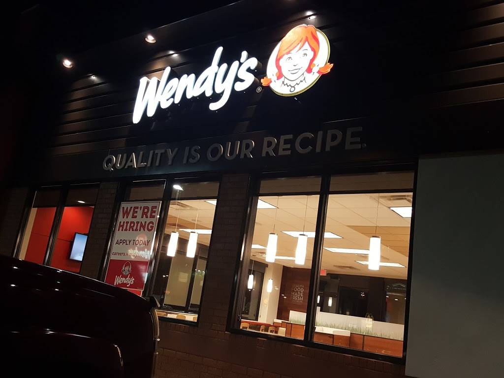 Wendys | restaurant | 4308 Sterling Commerce Dr, Plant City, FL 33566, USA | 8136598603 OR +1 813-659-8603