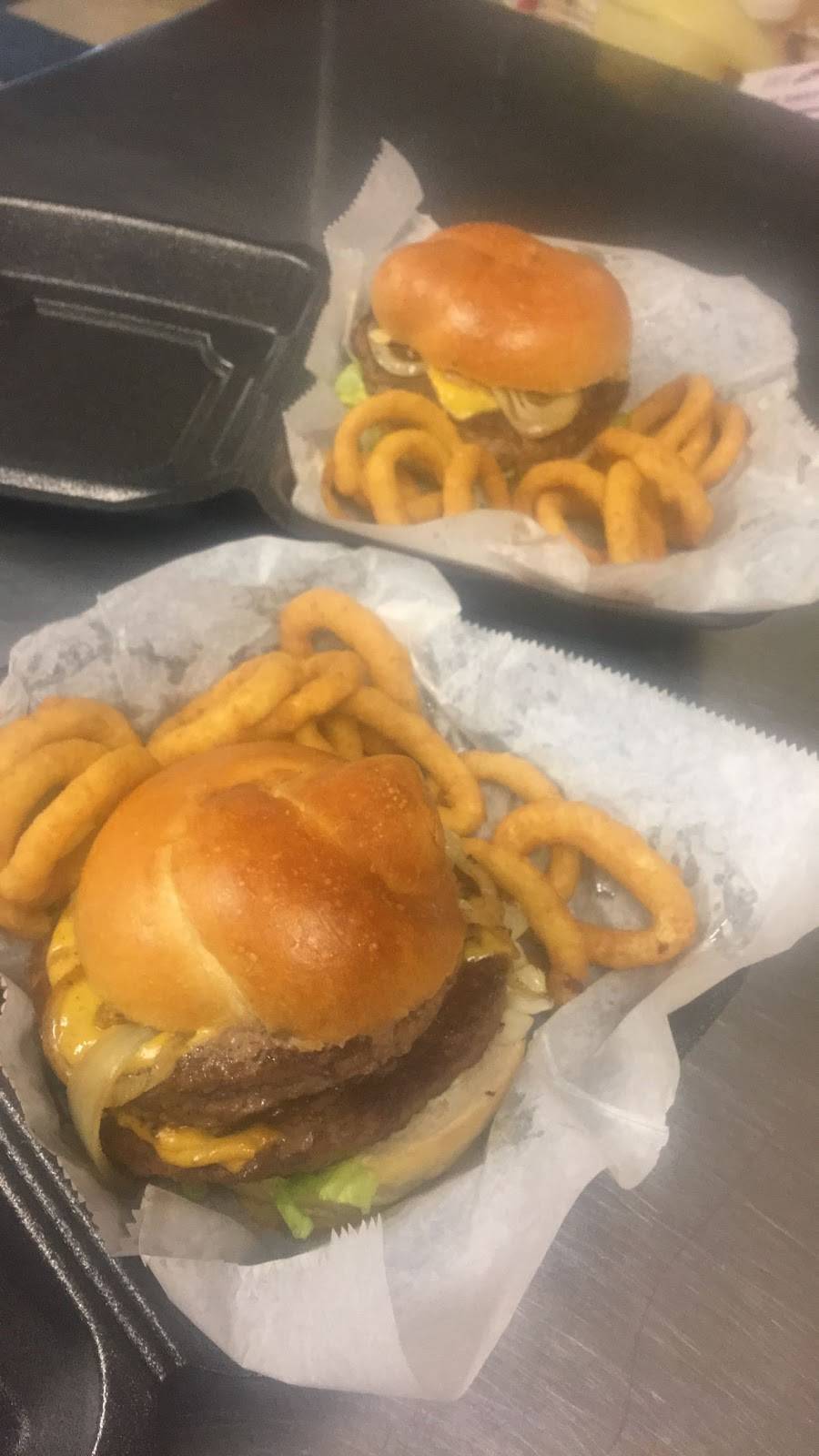 Benito’s pizza | meal delivery | 4410 Lake Ave, Rochester, NY 14612, USA | 5856639242 OR +1 585-663-9242