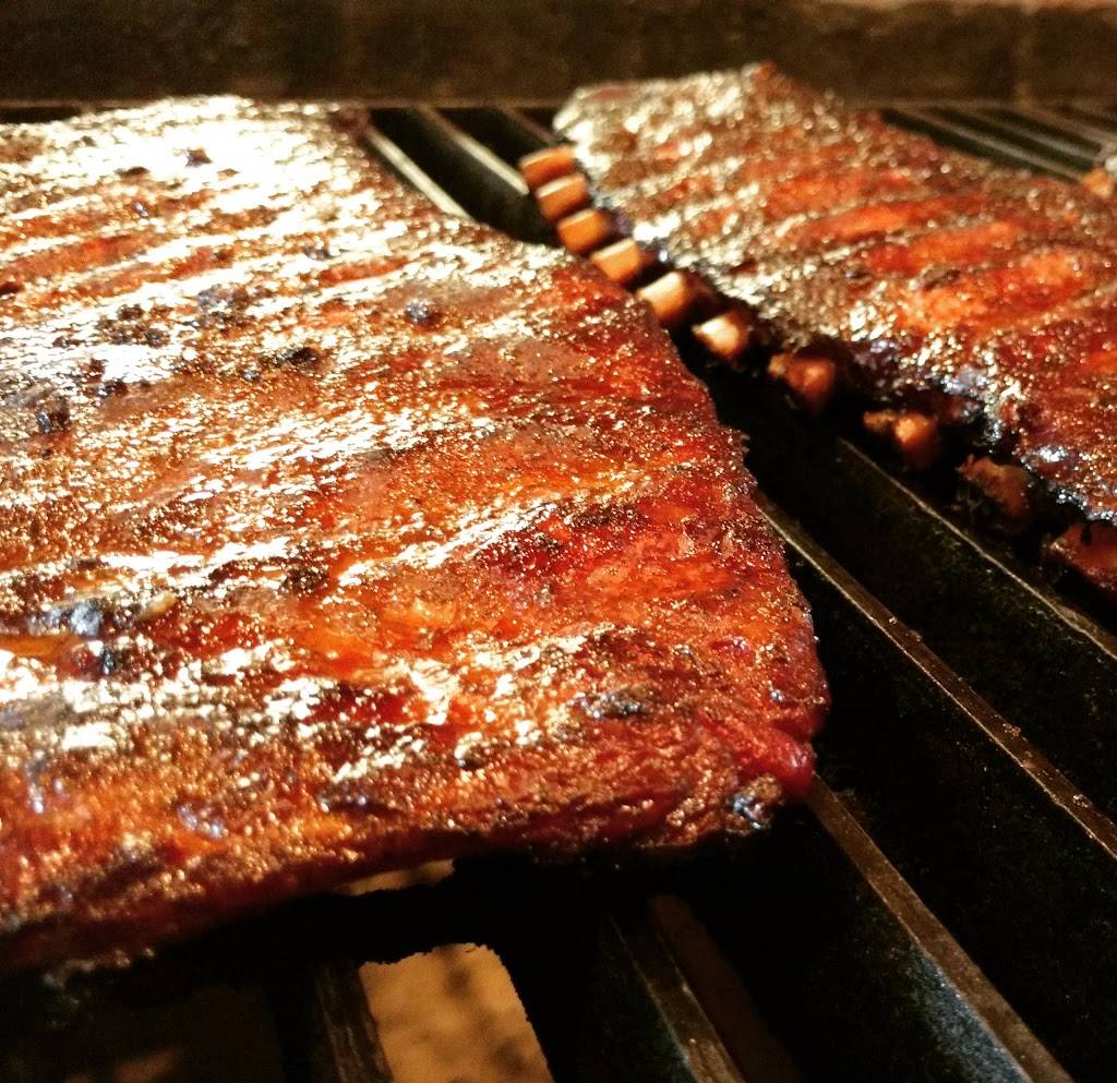 Haze Smokehouse | restaurant | 159 Bucklin St, Lasalle, IL 61301, USA | 8157808374 OR +1 815-780-8374