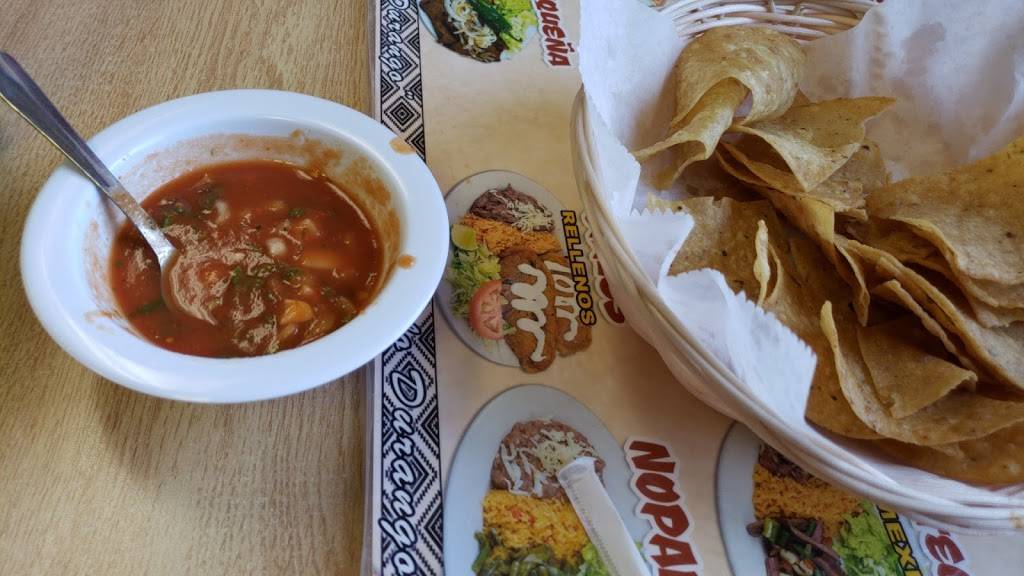 Taqueria El Duranguito | restaurant | 402 Lake St, Maywood, IL 60153, USA | 7083434584 OR +1 708-343-4584