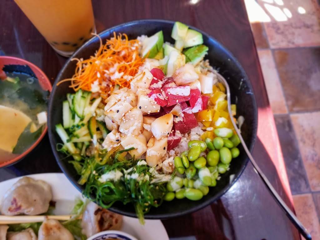 Love Sushi | restaurant | 9031 Gaither Rd, Gaithersburg, MD 20877, USA | 3019773568 OR +1 301-977-3568