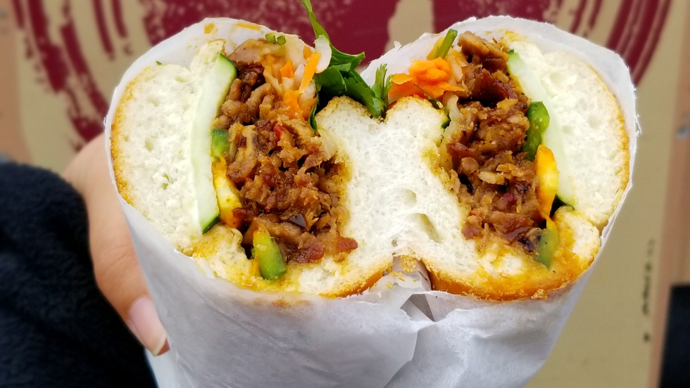 Yummi Banh Mi Street Side Cafè | restaurant | 121 N Long St, Salisbury, NC 28144, USA | 7042094591 OR +1 704-209-4591