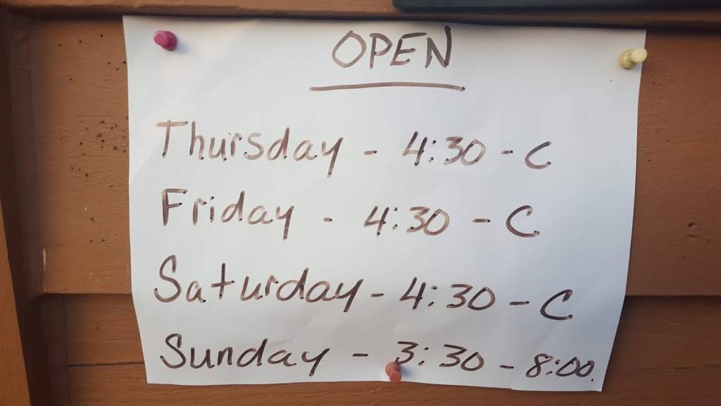 Spruce Harbor Inn | restaurant | 30579 400th Ave, Bellevue, IA 52031, USA | 5638725637 OR +1 563-872-5637