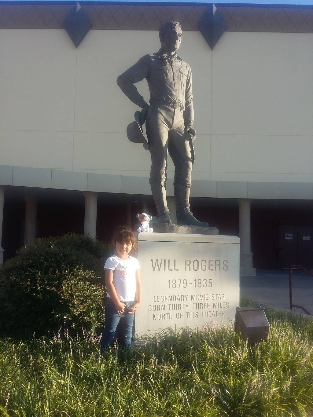 Cinemark Tulsa IMAX | meal takeaway | 10802 E 71st St S, Tulsa, OK 74133, USA | 9182501956 OR +1 918-250-1956