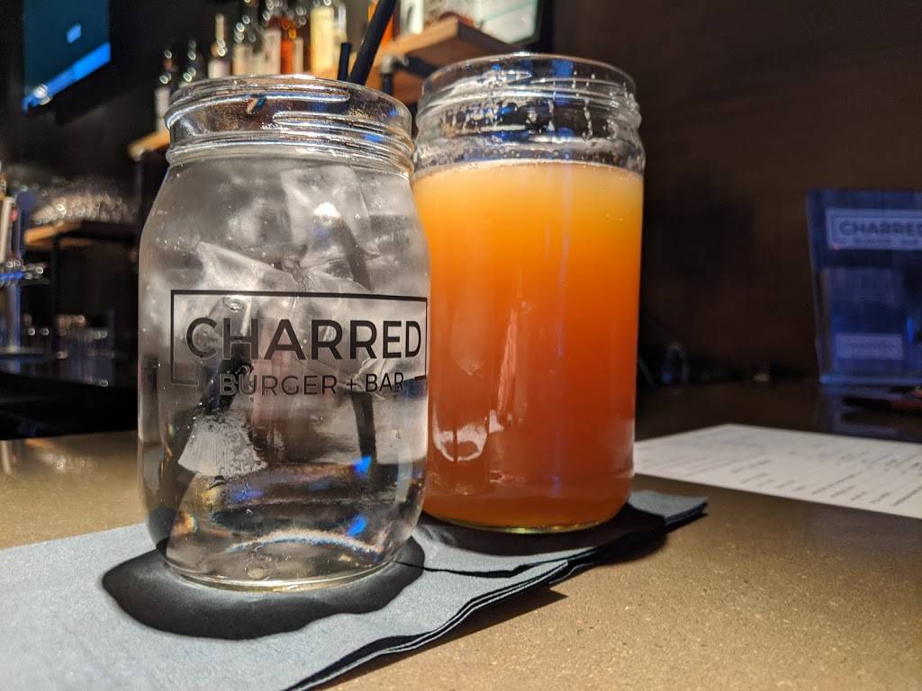 Charred Burger + Bar | restaurant | 1150 Sterling Ridge Dr #107, Omaha, NE 68144, USA | 4027798430 OR +1 402-779-8430