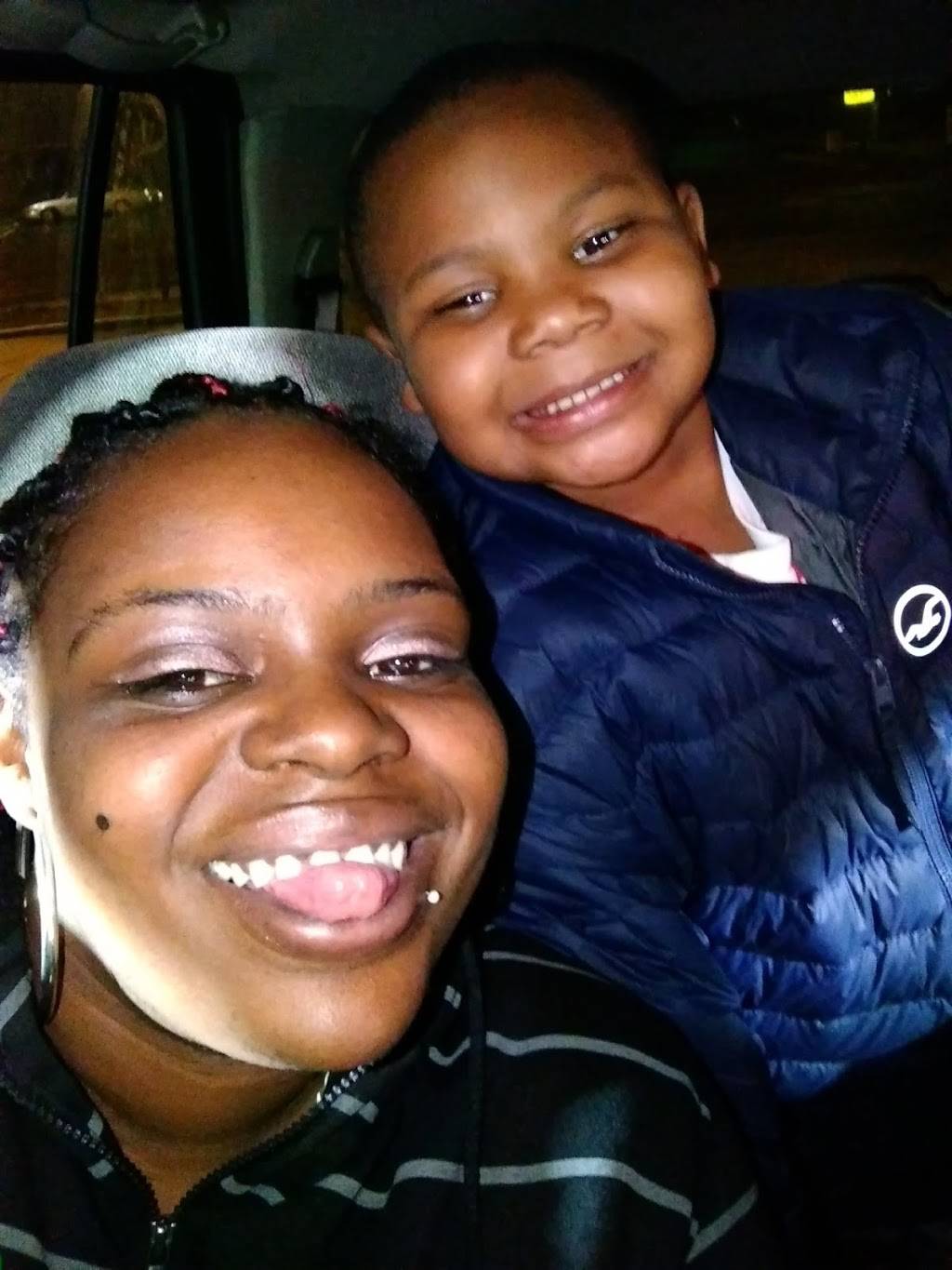 Keystone Steak & Lemonade | restaurant | 2502 N Keystone Ave, Indianapolis, IN 46218, USA | 3179250900 OR +1 317-925-0900