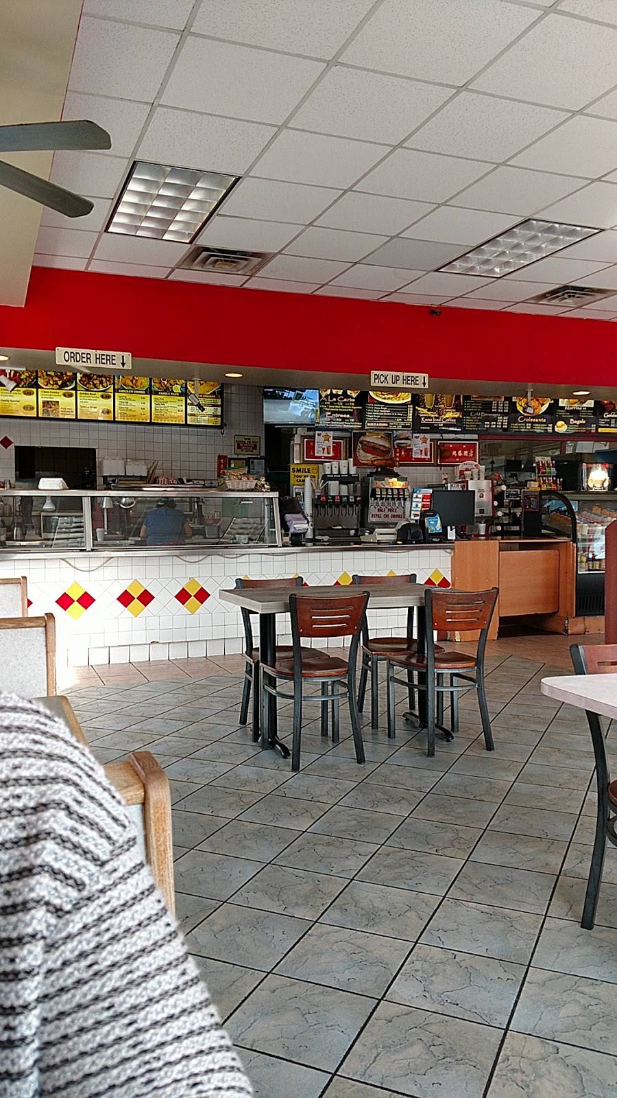 Louisiana Chicken & Golden Wok | restaurant | 1725 N Garey Ave, Pomona, CA 91767, USA | 9096205057 OR +1 909-620-5057