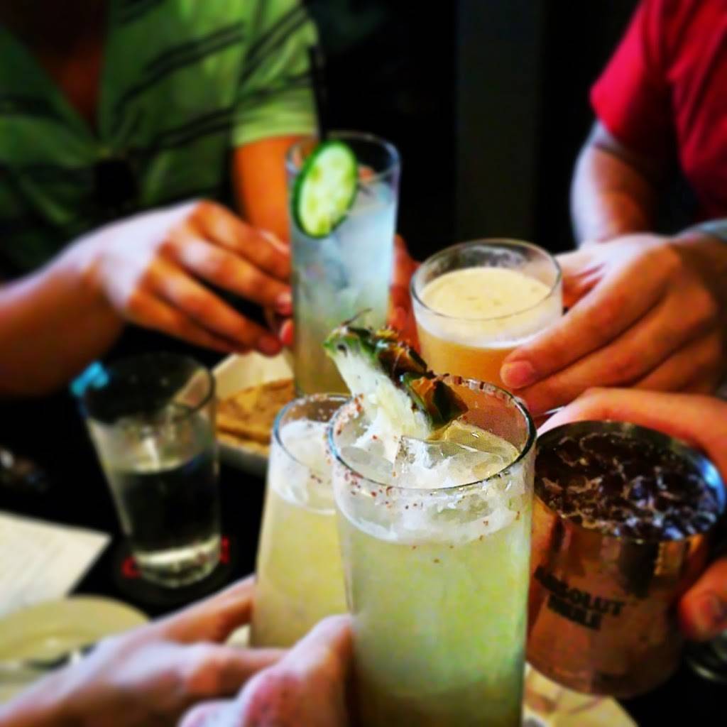 St. Johns Restaurant | restaurant | 1278 Market St, Chattanooga, TN 37402, USA | 4232664400 OR +1 423-266-4400