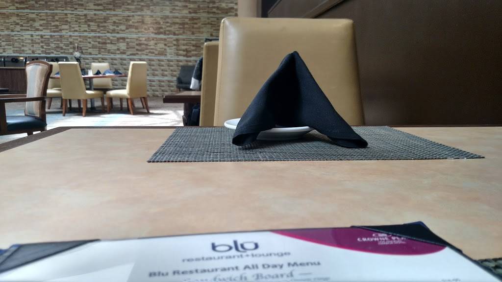 Blu Restaurant & Lounge at Crowne Plaza Los Angeles | restaurant | 601 S Palos Verdes St, San Pedro, CA 90731, USA | 3105218080 OR +1 310-521-8080