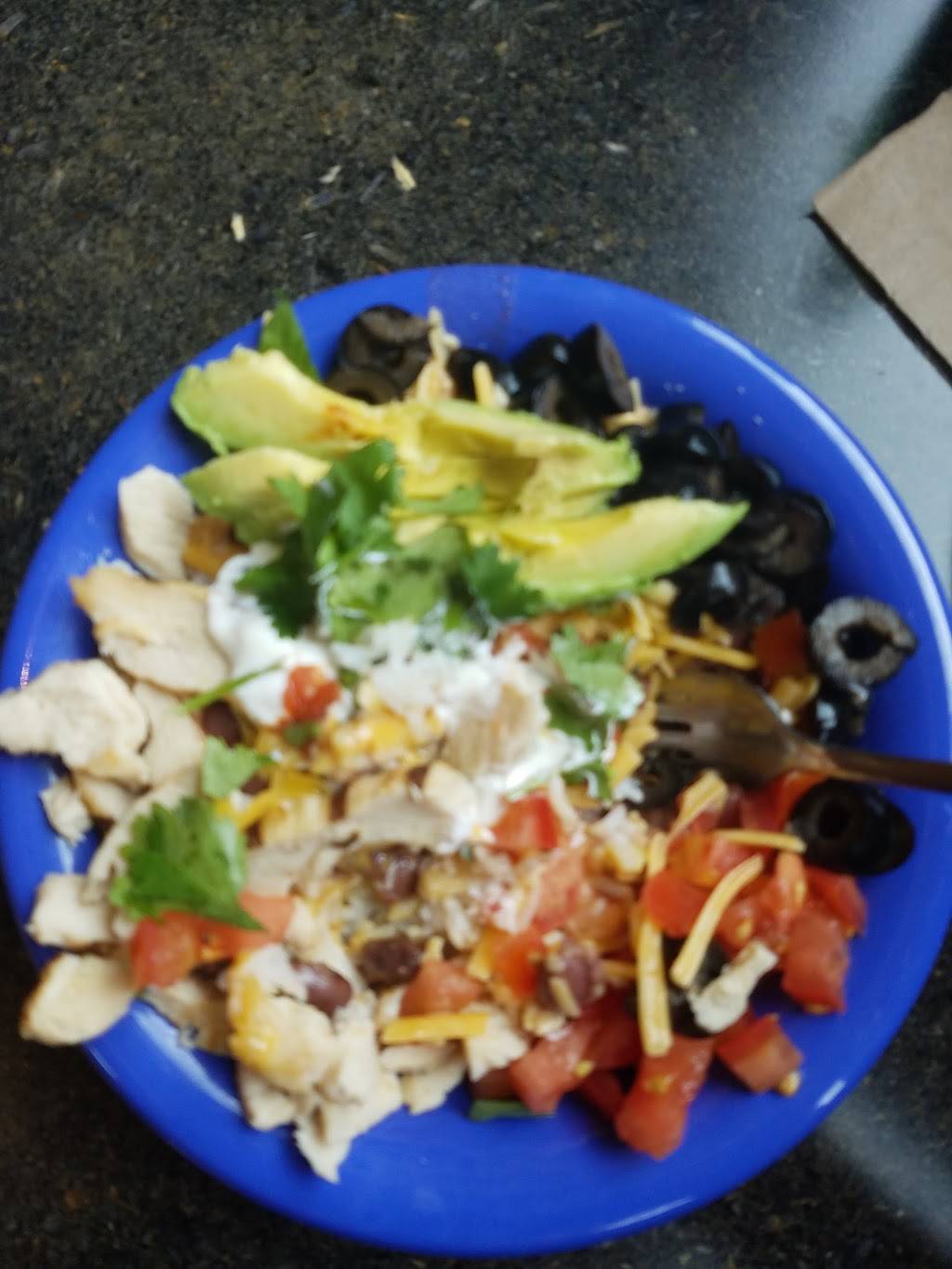 Cafe Yumm! - Argyle Square | restaurant | Argyle Square, 8689 SW Robert Burns Dr, Wilsonville, OR 97070, USA | 5036389866 OR +1 503-638-9866