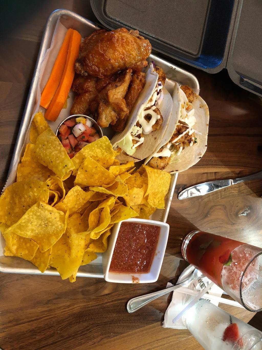 Hy-Vee Market Grille | restaurant | 9409 Zane Ave N, Brooklyn Park, MN 55443, USA | 7634884500 OR +1 763-488-4500