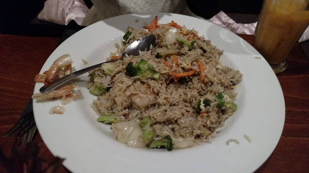 Sisters Thai Cafe | restaurant | 514 E State St, Rockford, IL 61104, USA | 7797743927 OR +1 779-774-3927