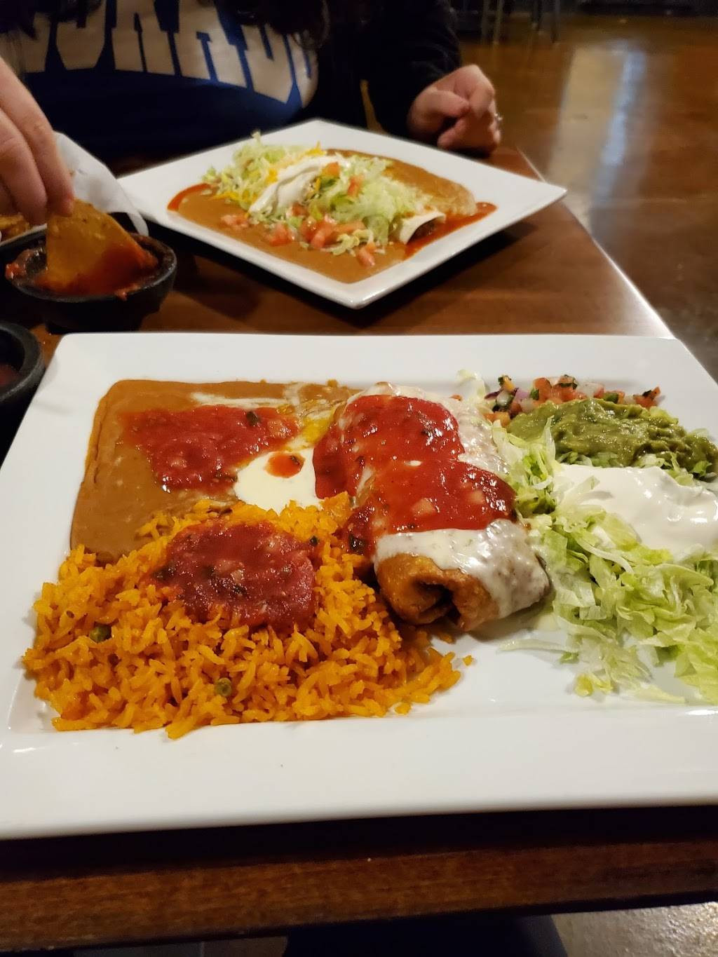 El Compita Mexican Bar And Grill | restaurant | 14010 112th Ave, Davenport, IA 52804, USA | 5634241127 OR +1 563-424-1127