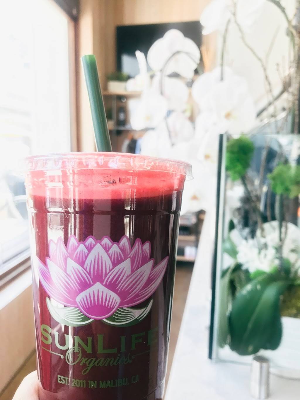 SunLife Organics | cafe | 451 Manhattan Beach Blvd #124, Manhattan Beach, CA 90266, USA | 3105457773 OR +1 310-545-7773