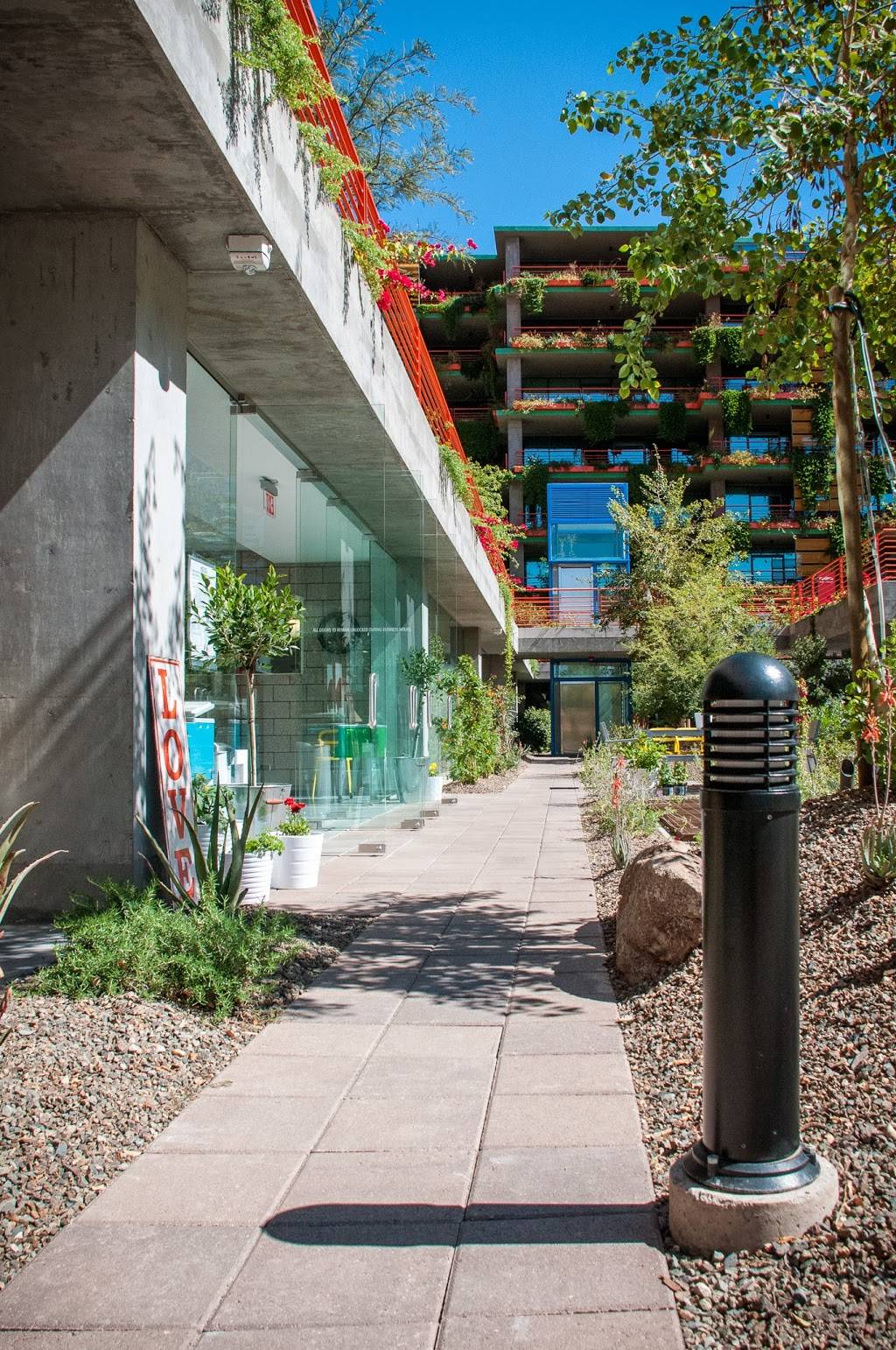 Kaleidoscope Juice - Optima Sonoran Village | cafe | 6835 E Camelback Rd, Scottsdale, AZ 85251, USA | 4808407540 OR +1 480-840-7540