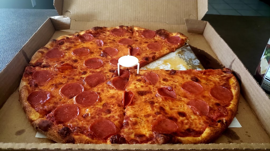 Raffaeles Pizza | restaurant | 5800 W Peoria Ave, Glendale, AZ 85302, USA | 6238787777 OR +1 623-878-7777