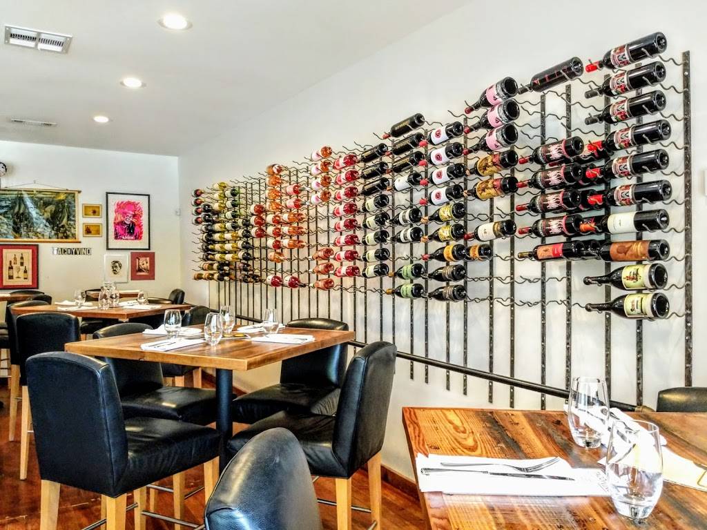 Taco y Vino | restaurant | 213 W Eighth St, Dallas, TX 75208, USA | 4693720022 OR +1 469-372-0022