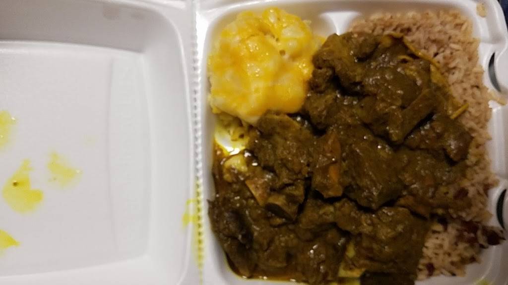 S & S Island Cuisine | restaurant | 508 Main St, Darby, PA 19023, USA | 6104610700 OR +1 610-461-0700