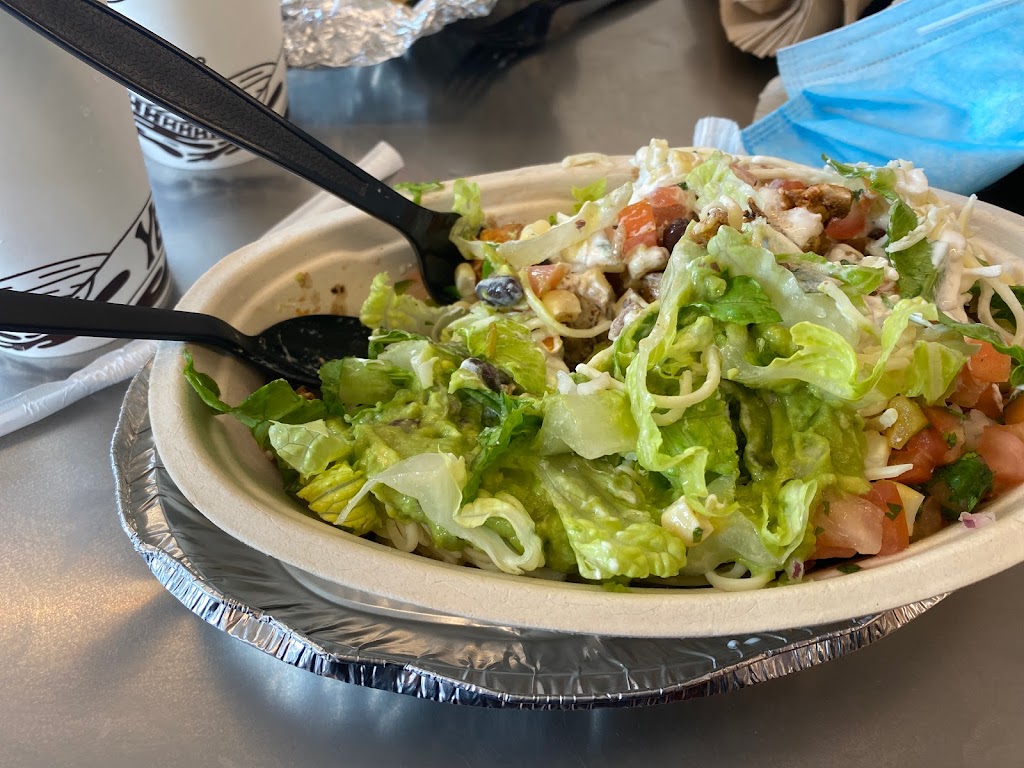 Chipotle Mexican Grill | restaurant | 4240 Broadway, New York, NY 10033, USA | 3322301158 OR +1 332-230-1158