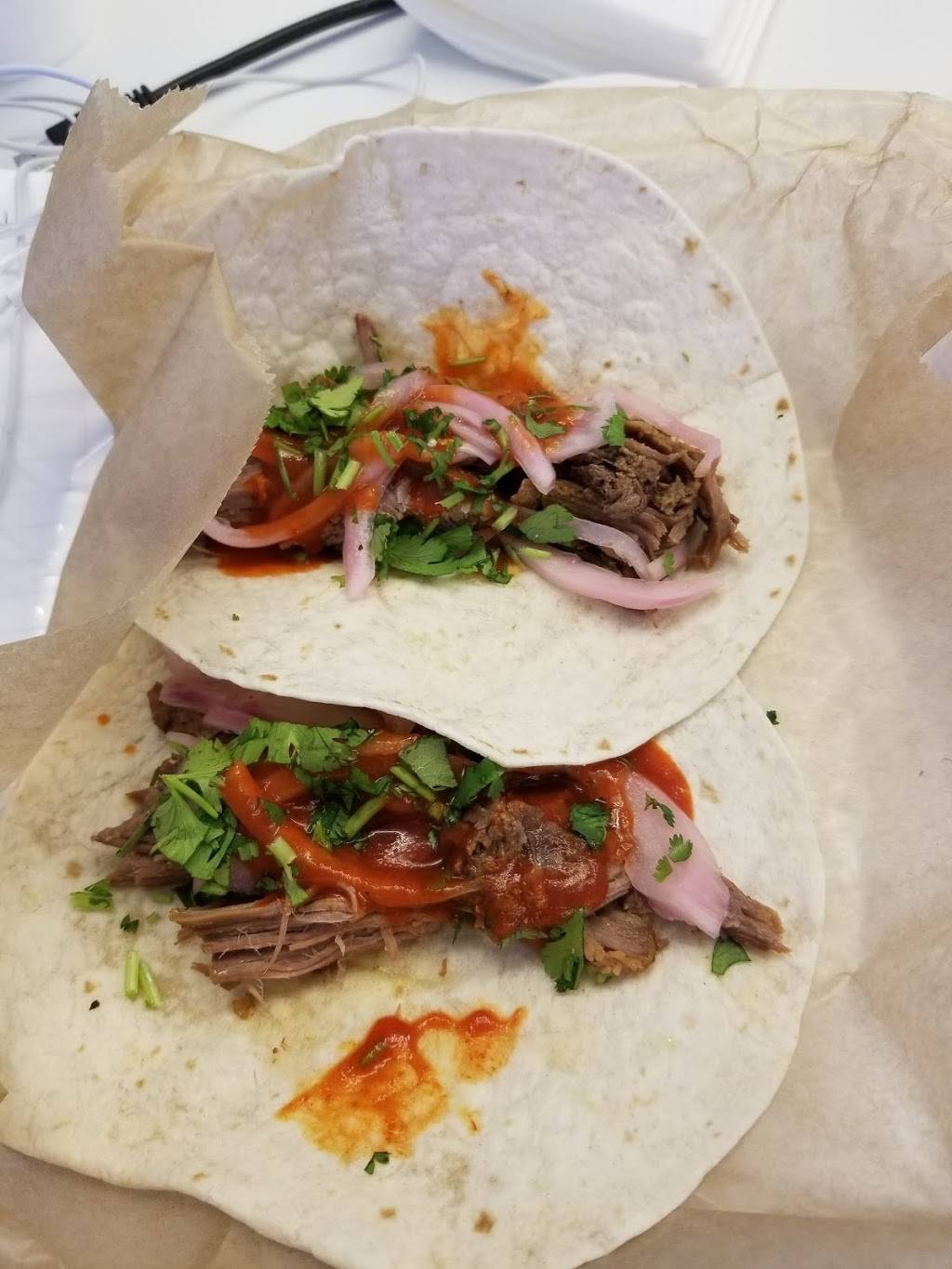 Big Kahuna Atlanta | restaurant | 303 Peachtree Center Ave NE, Atlanta, GA 30303, USA | 4043430409 OR +1 404-343-0409