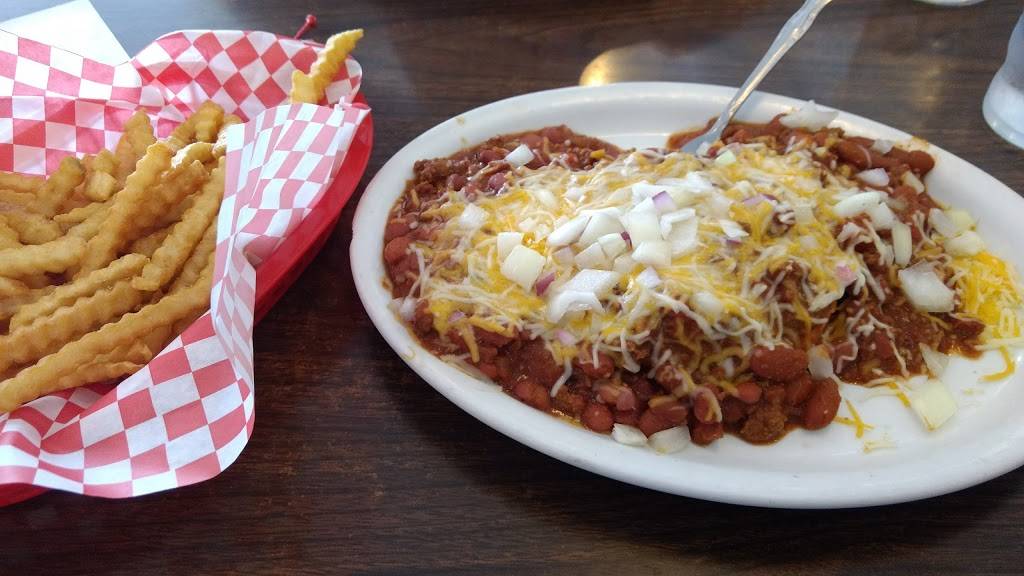 Fins Drive In | restaurant | 4090 Main St, Springfield, OR 97478, USA | 5417413467 OR +1 541-741-3467