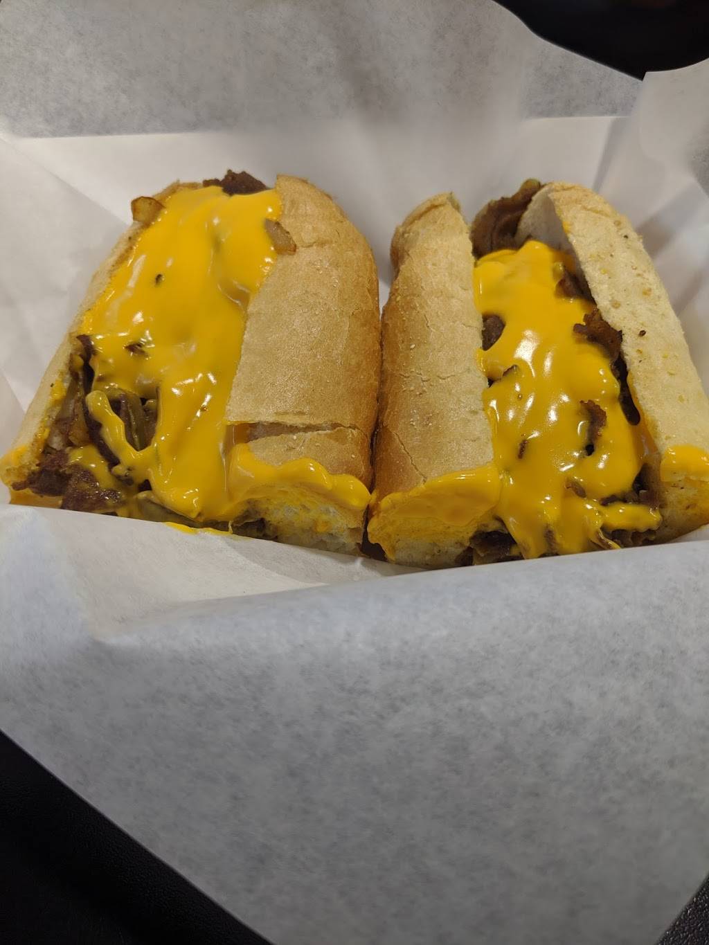 Zella’s pizza and cheesesteaks | restaurant | 4984 S Power Rd Suite 103, Mesa, AZ 85212, USA | 4808128000 OR +1 480-812-8000
