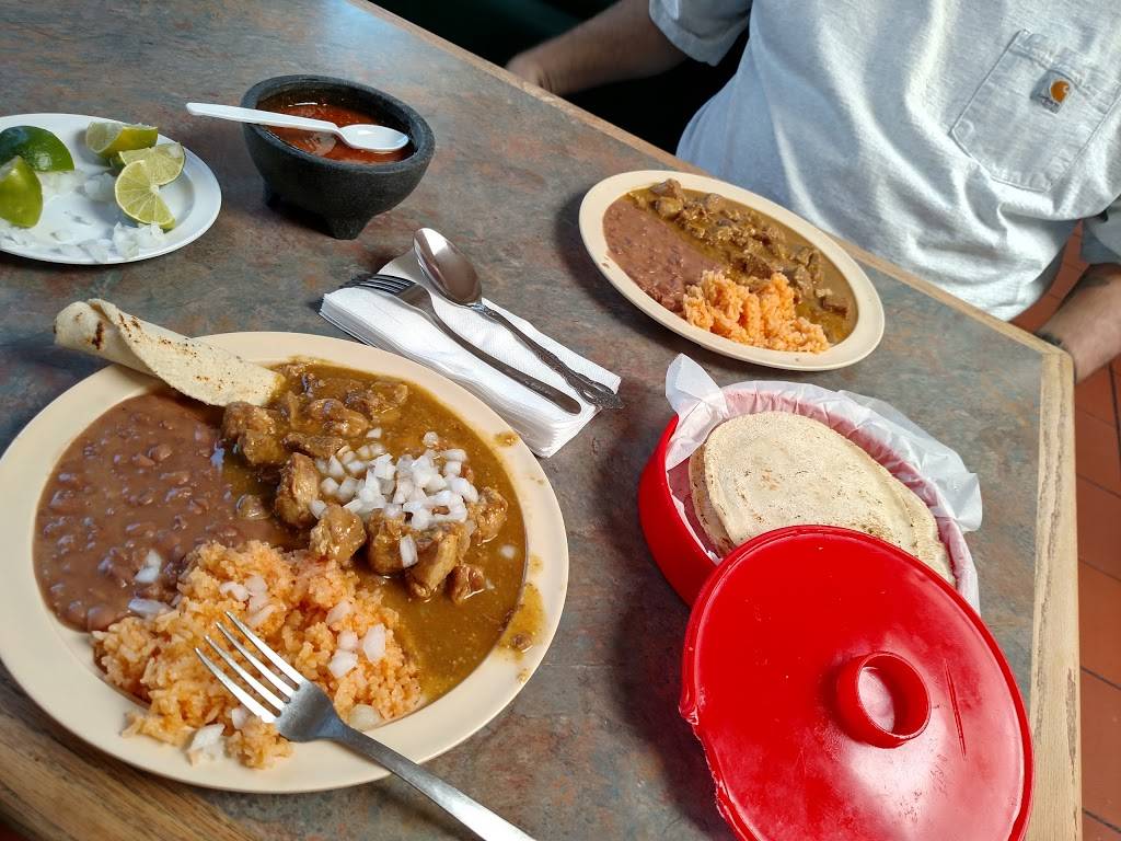 El Nayarit Authentic Mexican Food | restaurant | 1200 Hewitt St, San Fernando, CA 91340, USA | 8183652796 OR +1 818-365-2796